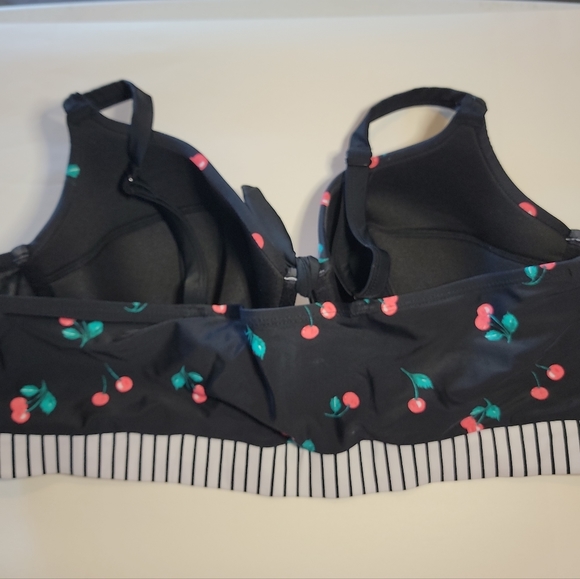 Swim by Cacique Lightly Lined Balconette Swim Top Cherries Size 40DD‎ NWOT - Picture 2 of 3
